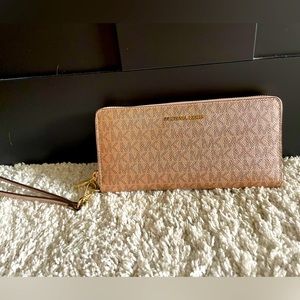 Pink Michael Kors wallet
